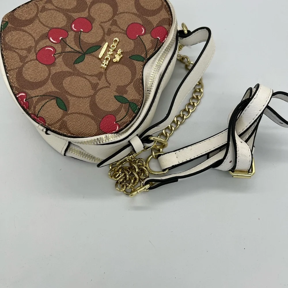 Coach Heart-Shaped Cherry crossbody bag - Picture 7 of 8